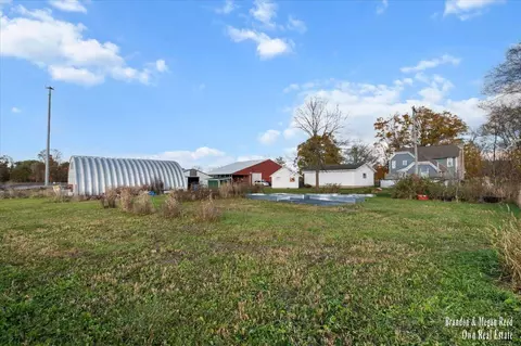 Exterior - 7658 Jackson, Saranac, MI 48881 photo 8 of 12