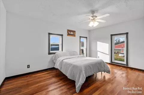 Bedroom - 7658 Jackson, Saranac, MI 48881 photo 1 of 5