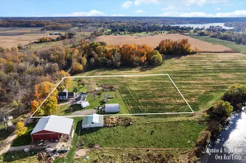 View/Area - 7658 Jackson, Saranac, MI 48881 photo 1 of 10