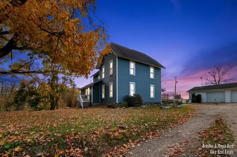 Exterior - 7658 Jackson, Saranac, MI 48881 photo 3 of 12