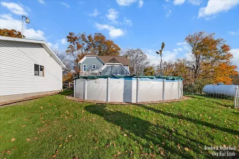 Exterior - 7658 Jackson, Saranac, MI 48881 photo 7 of 12