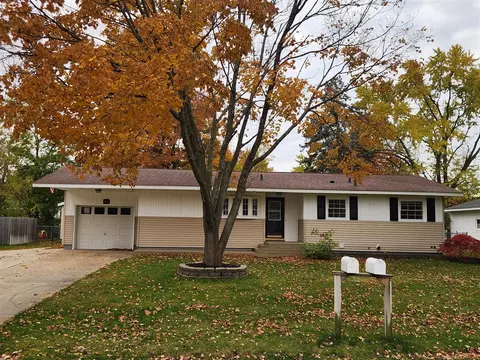 1829 Arbor, Muskegon, MI 49441