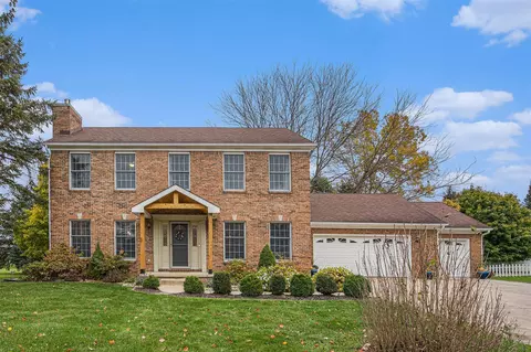 1374 Provincial, Chelsea, MI 48118