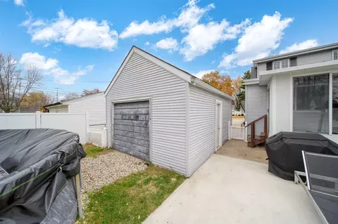 Exterior - 3677 Best, Jackson, MI 49203 photo 8 of 8
