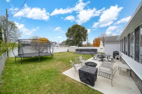 Exterior - 3677 Best, Jackson, MI 49203 photo 6 of 8