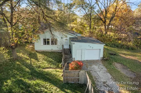 749 Moulton, Belding, MI 48809 photo 19