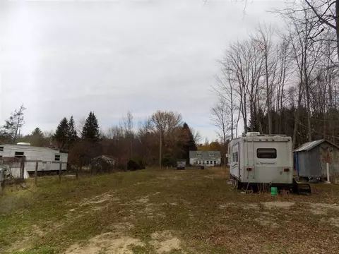 V/l Cr-378, Covert, MI 49043 photo 9