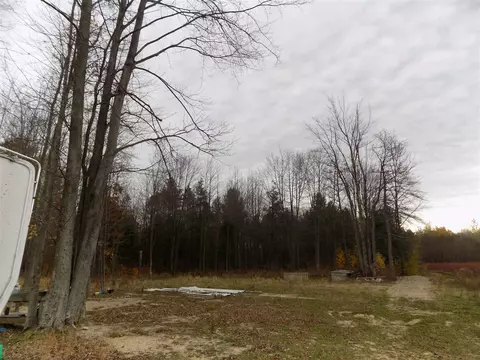 V/l Cr-378, Covert, MI 49043 photo 15