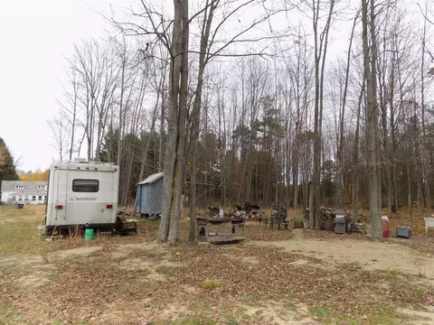 V/l Cr-378, Covert, MI 49043 photo 10