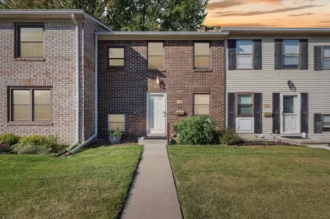 1925 Sheffield, Ypsilanti, MI 48198