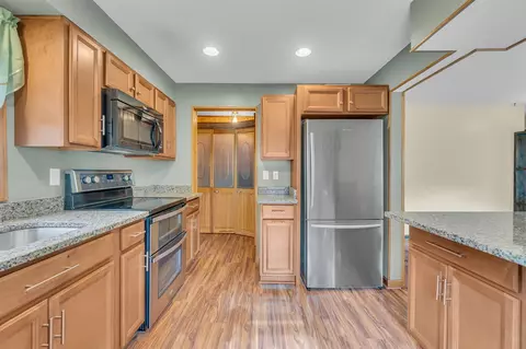 2422 Midday, Jackson, MI 49203 photo 13