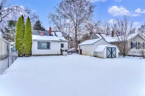 2422 Midday, Jackson, MI 49203 photo 3