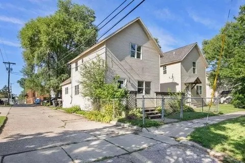 912 Market, Saint Joseph, MI 49085