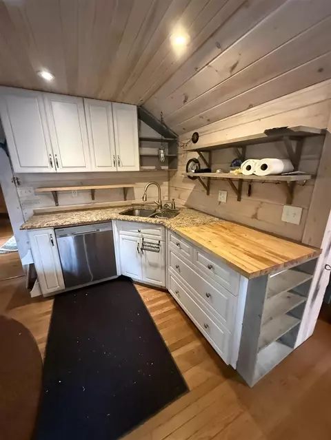Kitchen - 329 E St Joseph, Lawrence, MI 49064 photo 2 of 3