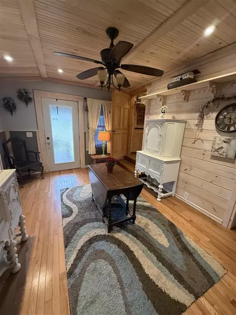Entry Way - 329 E St Joseph, Lawrence, MI 49064 photo 4 of 4