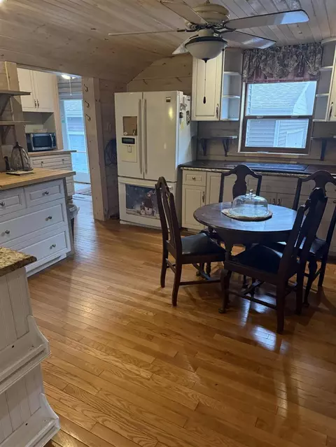 Kitchen - 329 E St Joseph, Lawrence, MI 49064 photo 3 of 3