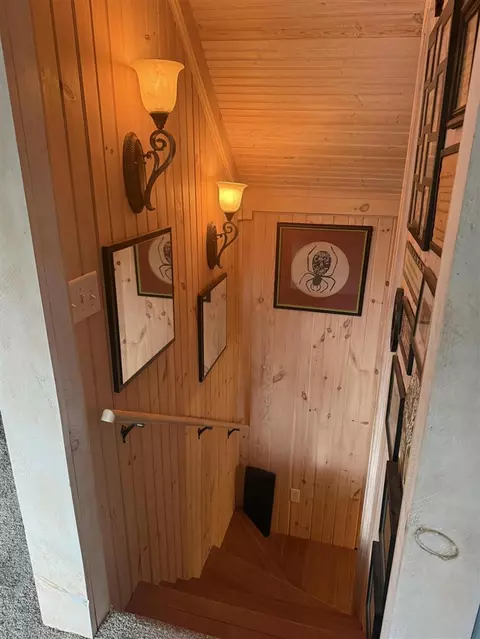 Entry Way - 329 E St Joseph, Lawrence, MI 49064 photo 2 of 4