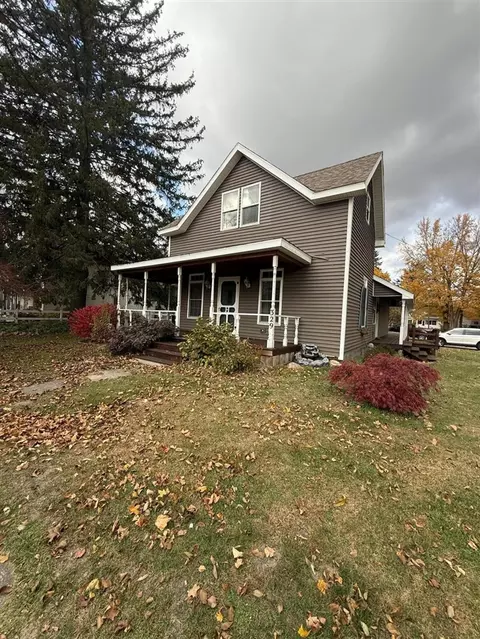 Exterior - 329 E St Joseph, Lawrence, MI 49064 photo 2 of 3