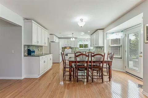Kitchen - 8960 Albany, Saline, MI 48176 photo 1 of 5