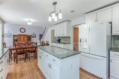 Kitchen - 8960 Albany, Saline, MI 48176 photo 4 of 5