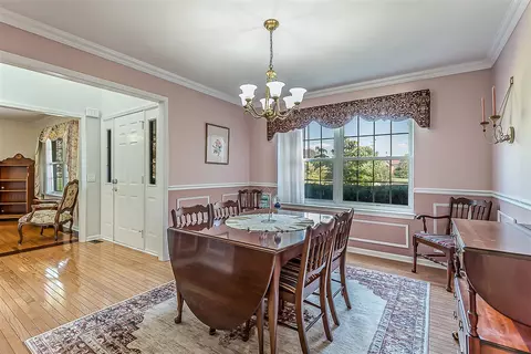 Dining - 8960 Albany, Saline, MI 48176 photo 2 of 4