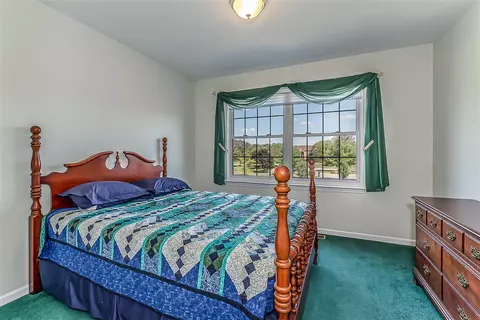 Bedroom - 8960 Albany, Saline, MI 48176 photo 4 of 9