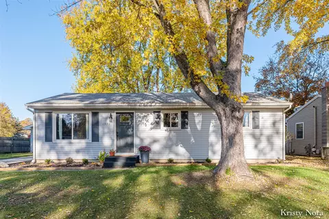 1550 Carol Lynne, Lowell, MI 49331