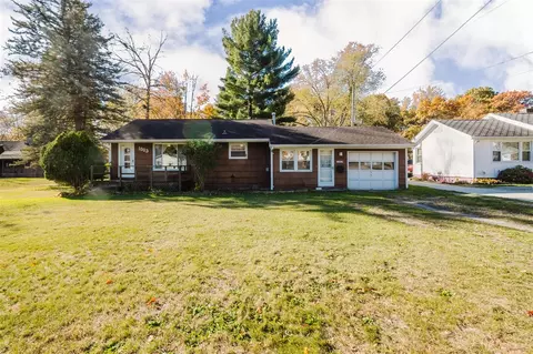 1003 Smith, Algonac, MI 48001
