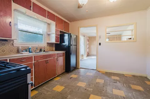Kitchen - 1003 Smith, Algonac, MI 48001 photo 1 of 3