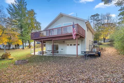 2042 Tacoma, Stanton, MI 48888 photo 6