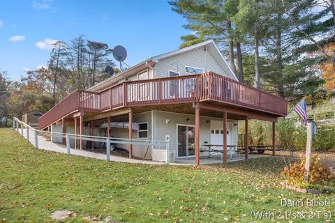 2042 Tacoma, Stanton, MI 48888 photo 7