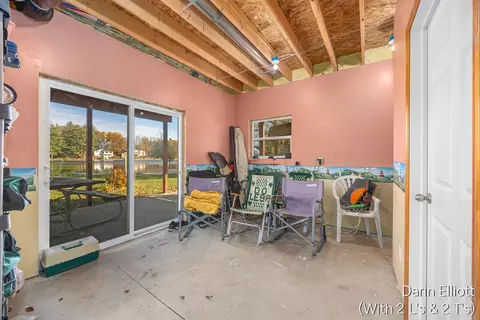 2042 Tacoma, Stanton, MI 48888 photo 28