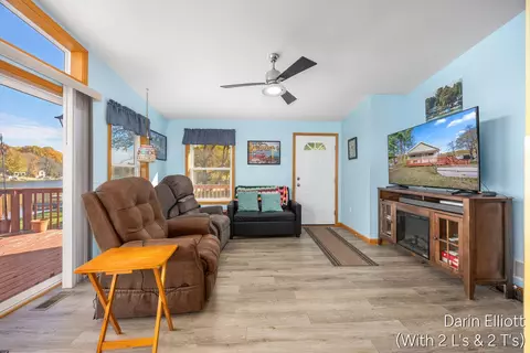 2042 Tacoma, Stanton, MI 48888 photo 14