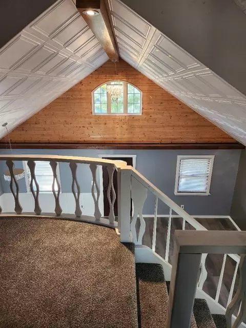 Entry Way - 2639 Nadeau, Monroe, MI 48162 photo 3 of 8