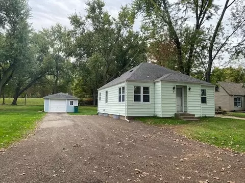 19 N 24th, Springfield, MI 49037