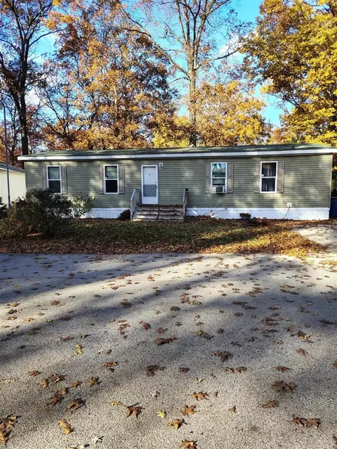 3956 Fleetwood Ln, Muskegon, MI 49442