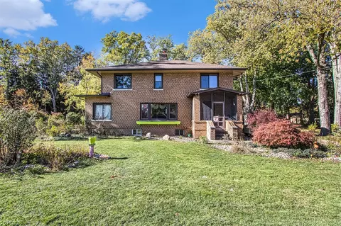 2294 Colfax, Benton Harbor, MI 49022