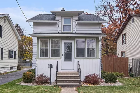 1324 E North, Jackson, MI 49202