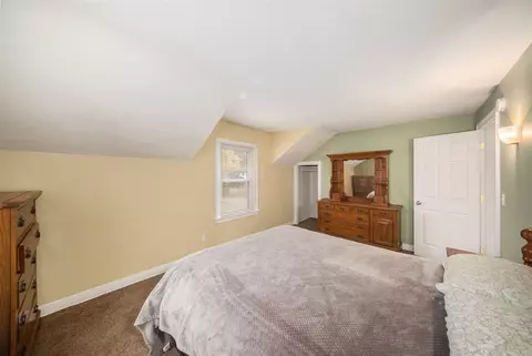 Bedroom - 1324 E North, Jackson, MI 49202 photo 3 of 7