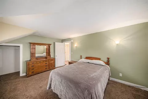 Bedroom - 1324 E North, Jackson, MI 49202 photo 4 of 7