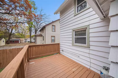 Exterior - 1324 E North, Jackson, MI 49202 photo 6 of 8