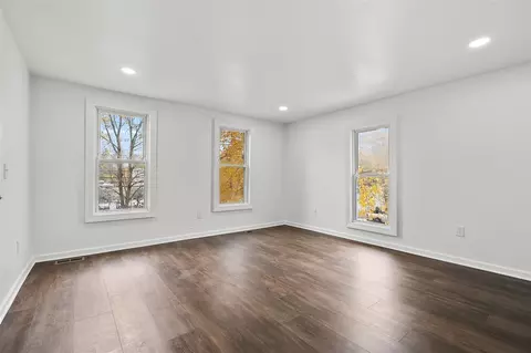 Living - 315 E Hughes, Marshall, MI 49068 photo 6 of 6