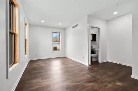 Living - 315 E Hughes, Marshall, MI 49068 photo 1 of 6