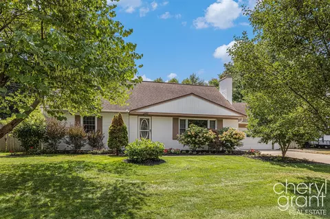 3258 Sunnyhill, Rockford, MI 49341