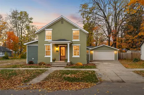 614 Walnut, Three Rivers, MI 49093