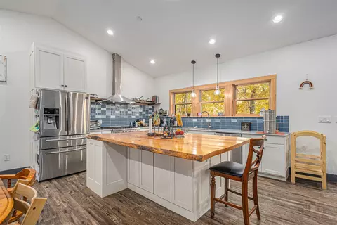 Kitchen - 57689 Lone Tree, Three Rivers, MI 49093 photo 2 of 3