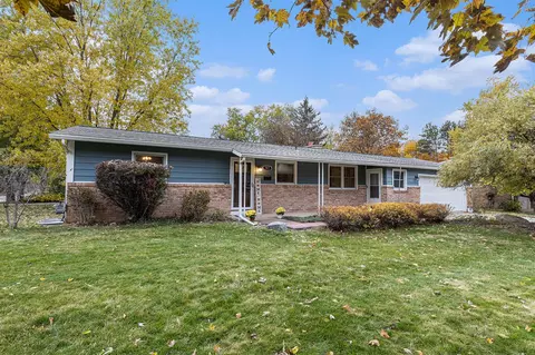 927 S Alexander, Greenville, MI 48838