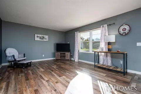 4351 Hickory Vw, Wayland, MI 49348 photo 10
