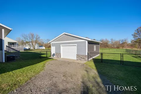 4351 Hickory Vw, Wayland, MI 49348 photo 6