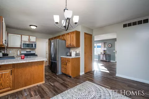 4351 Hickory Vw, Wayland, MI 49348 photo 12